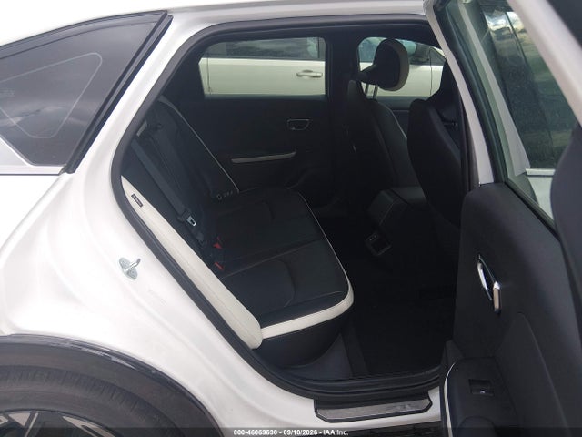 2026 KIA K4 GT-LINE 8