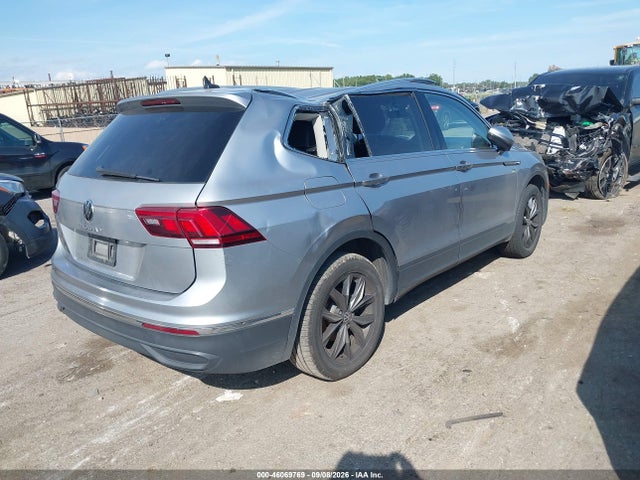 2022 VOLKSWAGEN TIGUAN 2.0T SE 4