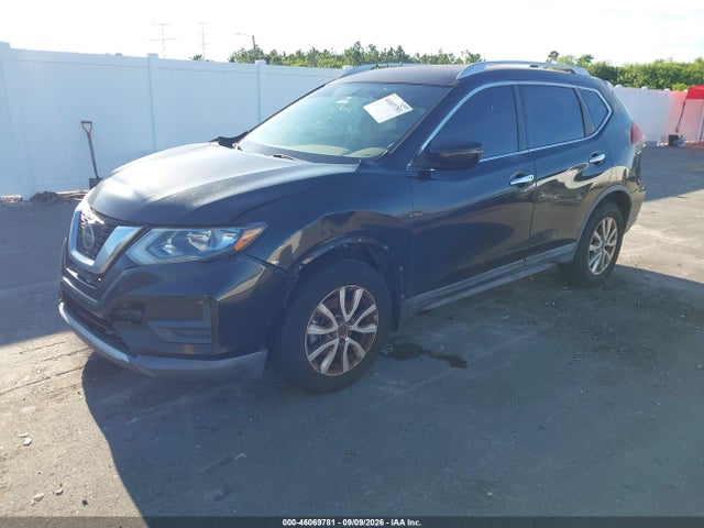2018 NISSAN ROGUE SV 2