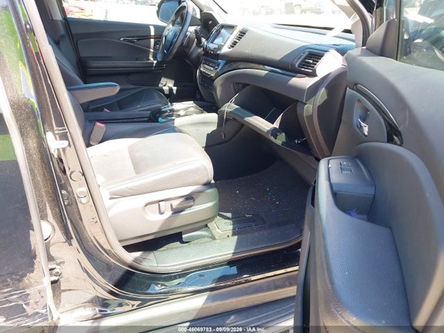 2017 HONDA PILOT TOURING 5