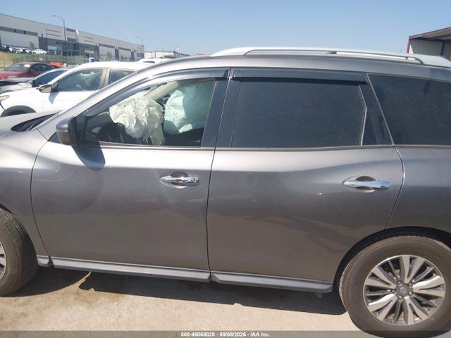 2019 NISSAN PATHFINDER SV 13