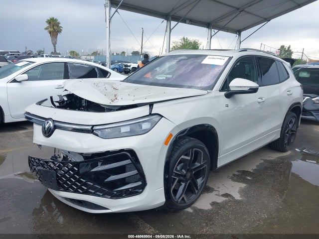 2026 VOLKSWAGEN TIGUAN SEL R-LINE TURBO 2