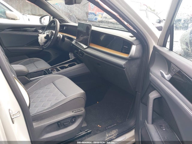 2026 VOLKSWAGEN TIGUAN SEL R-LINE TURBO 5
