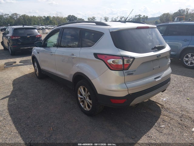 2018 FORD ESCAPE SE 3
