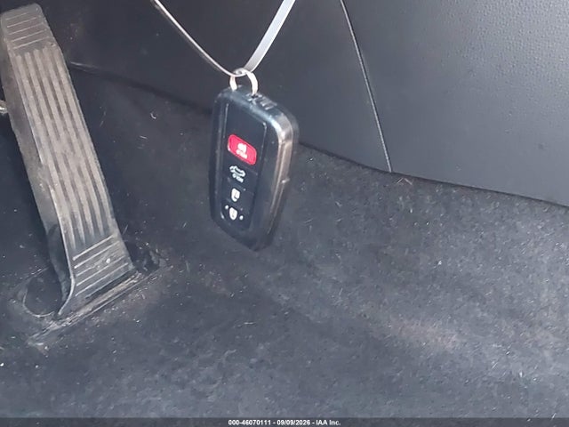 2021 TOYOTA RAV4 HYBRID XLE PREMIUM 11