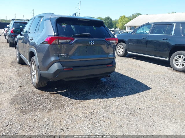 2021 TOYOTA RAV4 HYBRID XLE PREMIUM 3