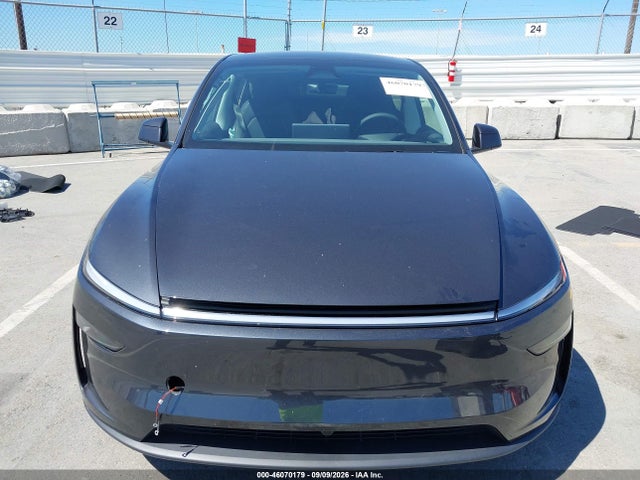 2026 TESLA MODEL Y PREMIUM REAR-WHEEL DRIVE/REAR-WHEEL DRIVE 12