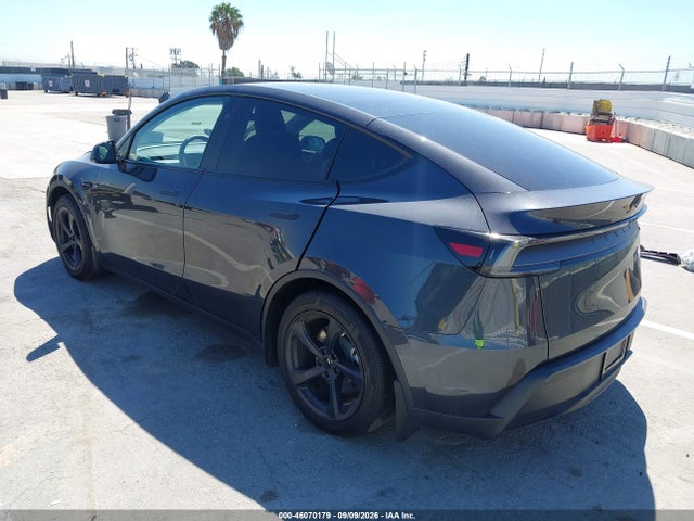 2026 TESLA MODEL Y PREMIUM REAR-WHEEL DRIVE/REAR-WHEEL DRIVE 3