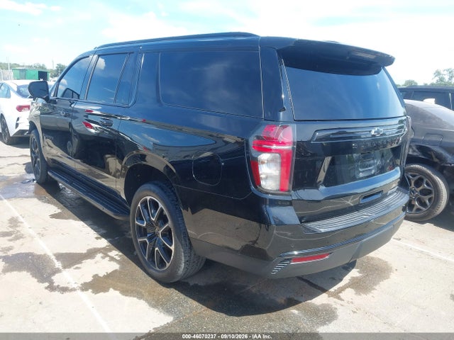 2023 CHEVROLET SUBURBAN 2WD RST 3