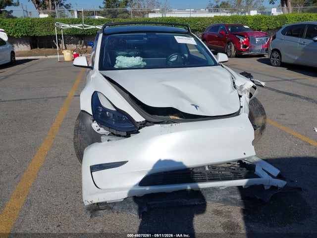 2021 TESLA MODEL 3 STANDARD RANGE PLUS REAR-WHEEL DRIVE 6
