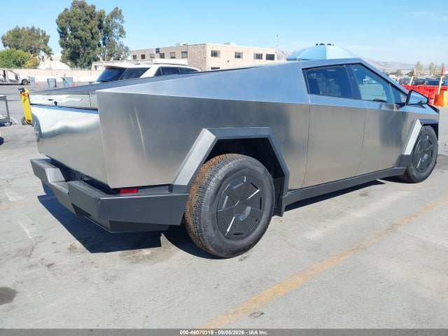 2026 TESLA CYBERTRUCK CYBERBEAST 4