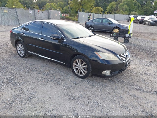 2011 LEXUS ES 