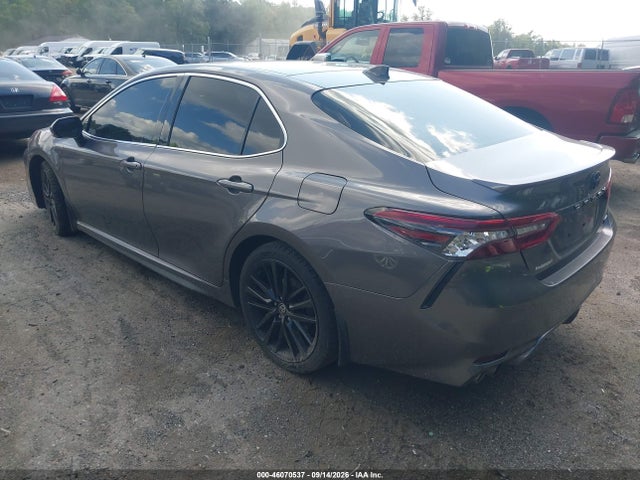 2021 TOYOTA CAMRY XSE 3