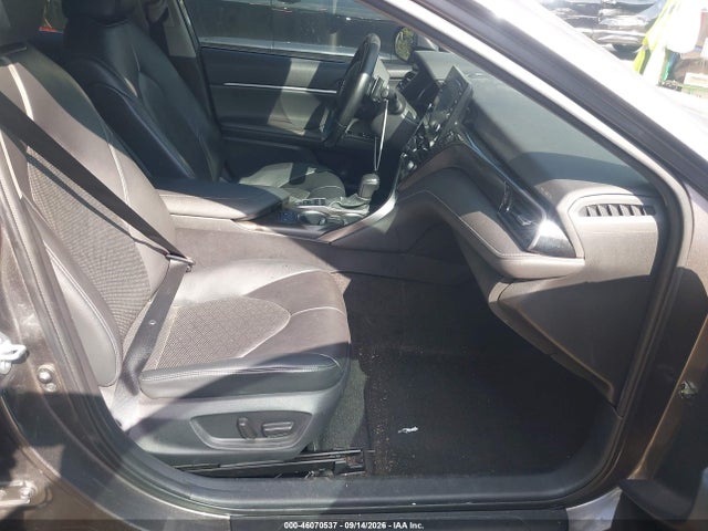 2021 TOYOTA CAMRY XSE 5