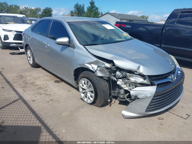 2015 TOYOTA CAMRY LE