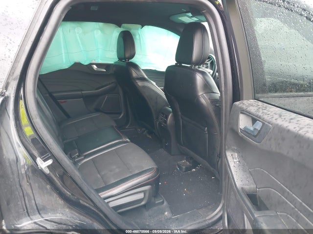 2023 FORD ESCAPE ST-LINE SELECT 8