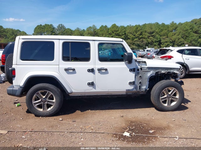 2020 JEEP WRANGLER UNLIMITED SAHARA 4X4 14