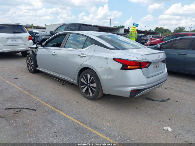 2022 NISSAN ALTIMA SV FWD 3