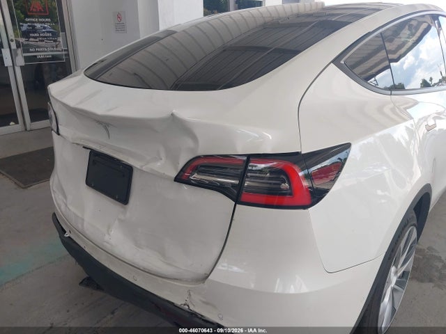2021 TESLA MODEL Y STANDARD RANGE REAR-WHEEL DRIVE 6