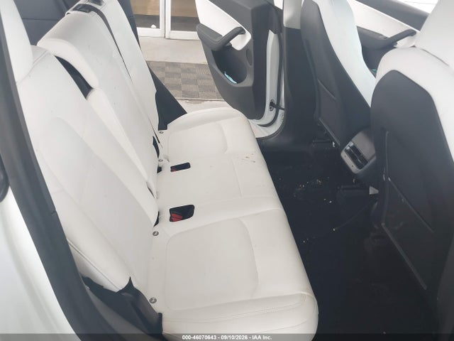 2021 TESLA MODEL Y STANDARD RANGE REAR-WHEEL DRIVE 8