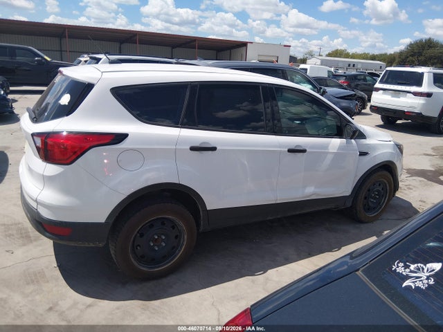 2019 FORD ESCAPE S 13
