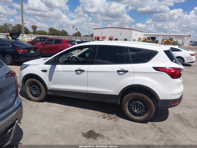 2019 FORD ESCAPE S 14