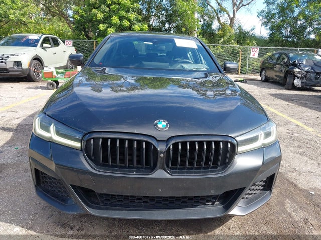 2021 BMW 530I 12
