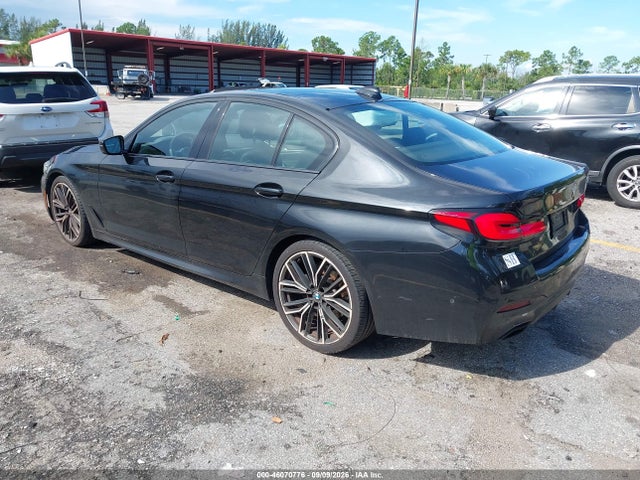 2021 BMW 530I 3