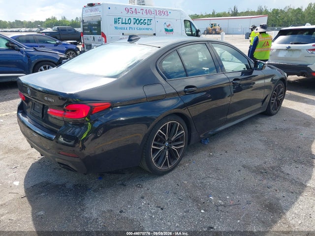 2021 BMW 530I 4