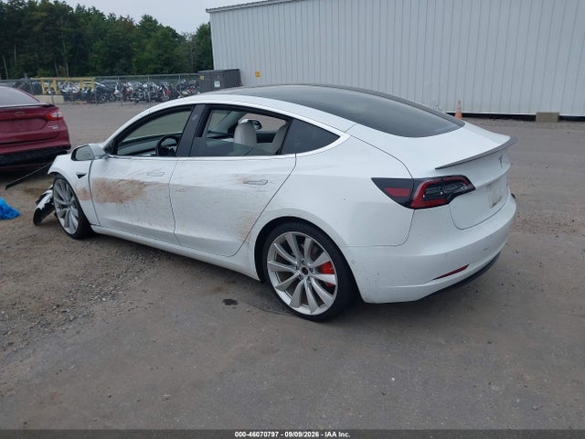 2018 TESLA MODEL 3 LONG RANGE/PERFORMANCE 3