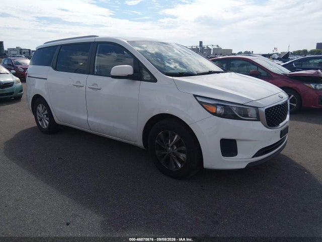 2015 KIA SEDONA LX