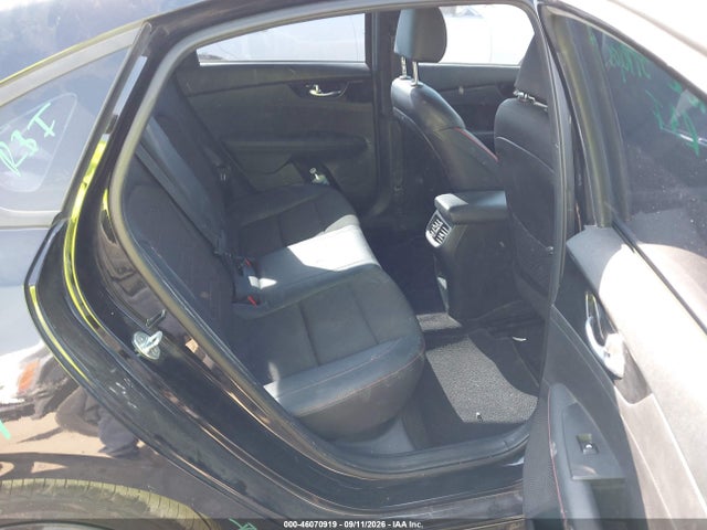 2022 KIA FORTE GT 8