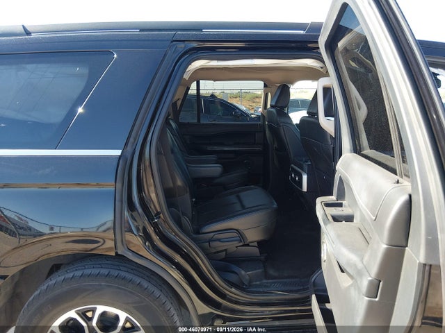 2022 FORD EXPEDITION XLT 8