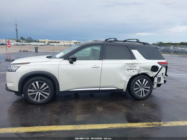 2022 NISSAN PATHFINDER PLATINUM 2WD 15