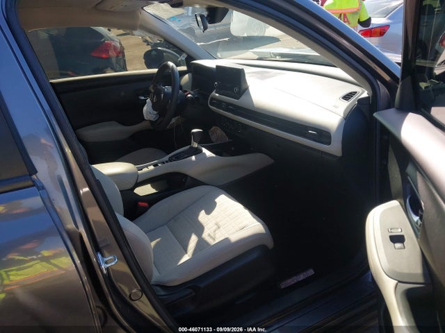 2023 HONDA HR-V 2WD LX 5