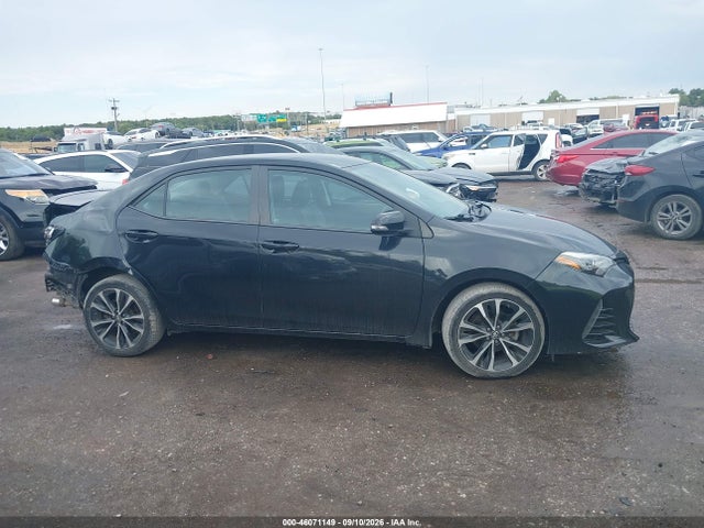 2017 TOYOTA COROLLA SE 13