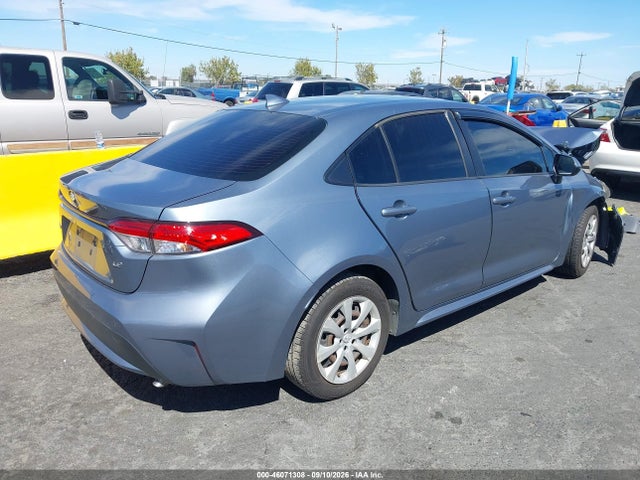 2020 TOYOTA COROLLA LE 4