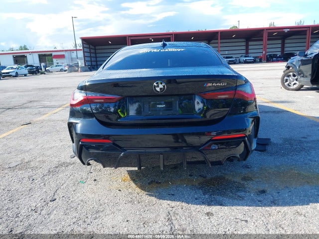 2022 BMW M440I 16
