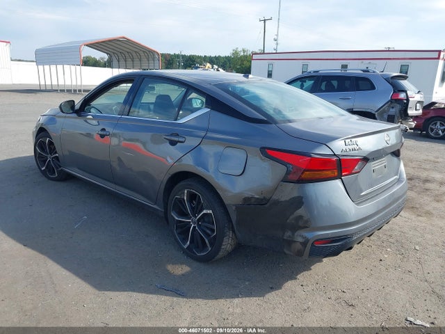 2023 NISSAN ALTIMA SR FWD 3