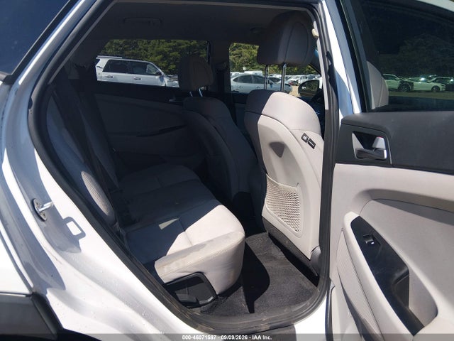 2018 HYUNDAI TUCSON SEL 8