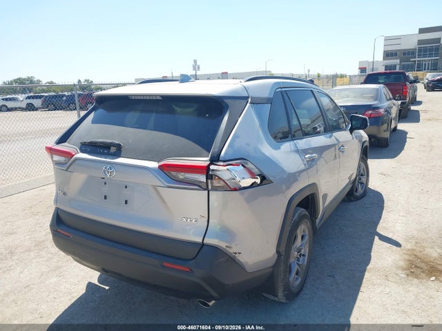 2023 TOYOTA RAV4 XLE 4