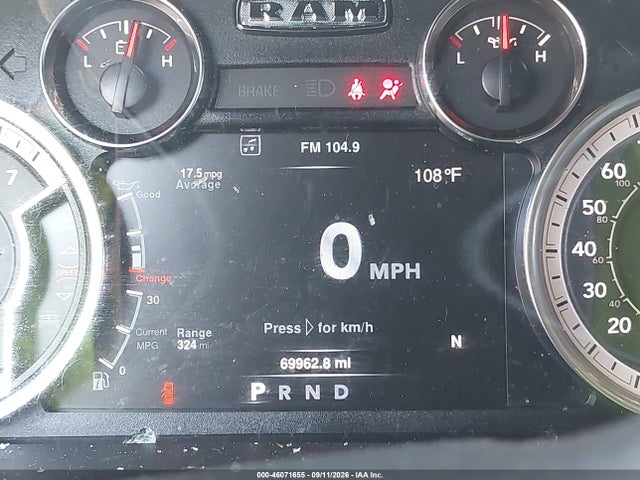 2019 RAM 1500 CLASSIC WARLOCK 4X2 5'7 BOX 15
