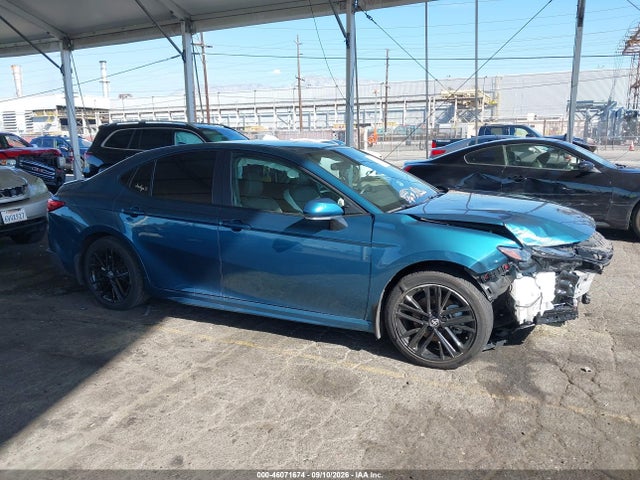 2025 TOYOTA CAMRY SE 14