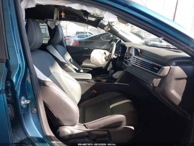 2025 TOYOTA CAMRY SE 5