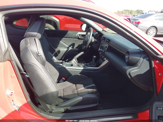 2023 TOYOTA GR86 PREMIUM 5