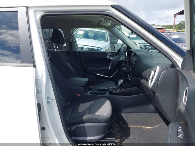 2023 KIA SOUL LX 5