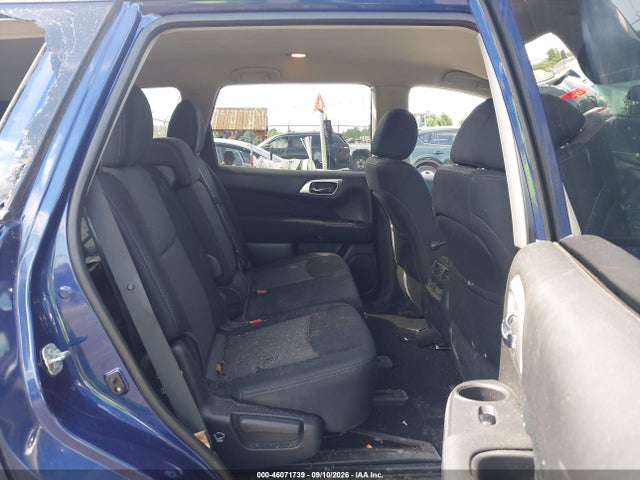 2017 NISSAN PATHFINDER S 8