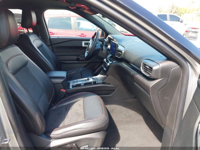 2023 FORD EXPLORER ST-LINE 5