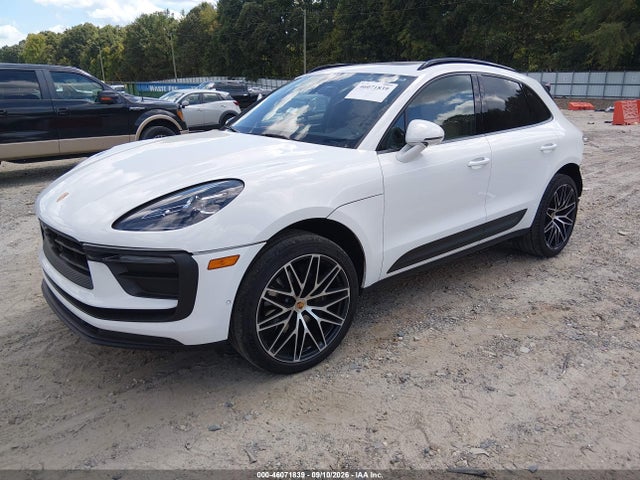 2023 PORSCHE MACAN T 2