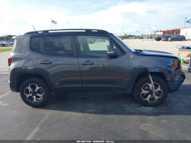 2021 JEEP RENEGADE TRAILHAWK 4X4 13